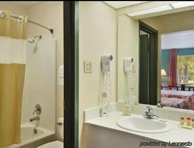 Days Inn By Wyndham Crystal River Extérieur photo